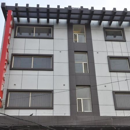Hotel Al Gulzar Delhi  Eksteriør billede