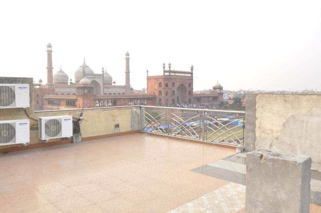 Hotel Al Gulzar Delhi  Eksteriør billede