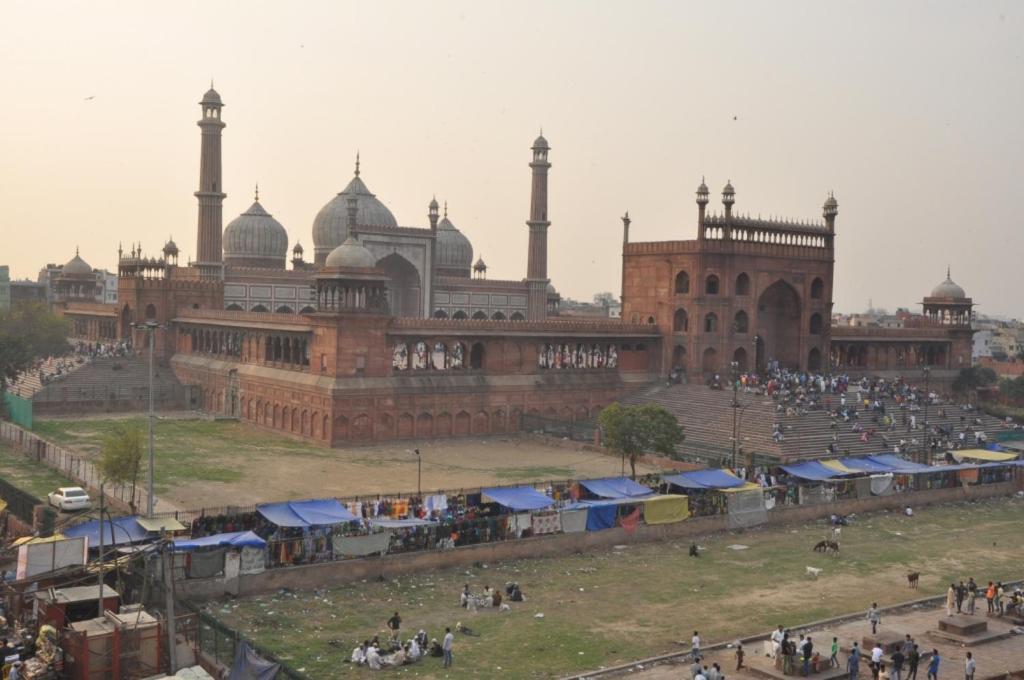 Hotel Al Gulzar Delhi  Eksteriør billede