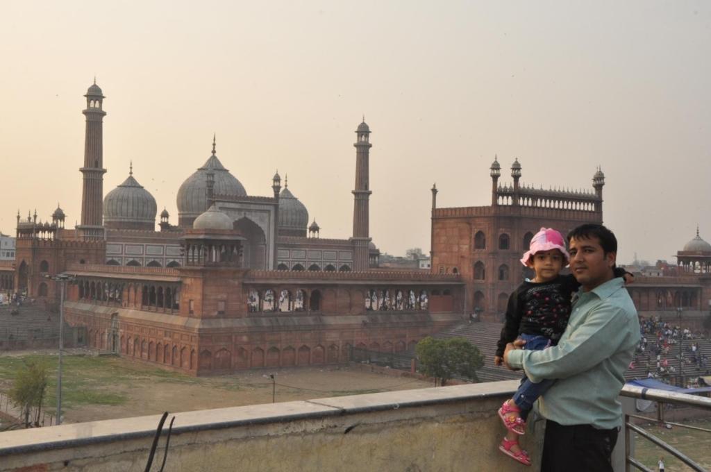 Hotel Al Gulzar Delhi  Eksteriør billede