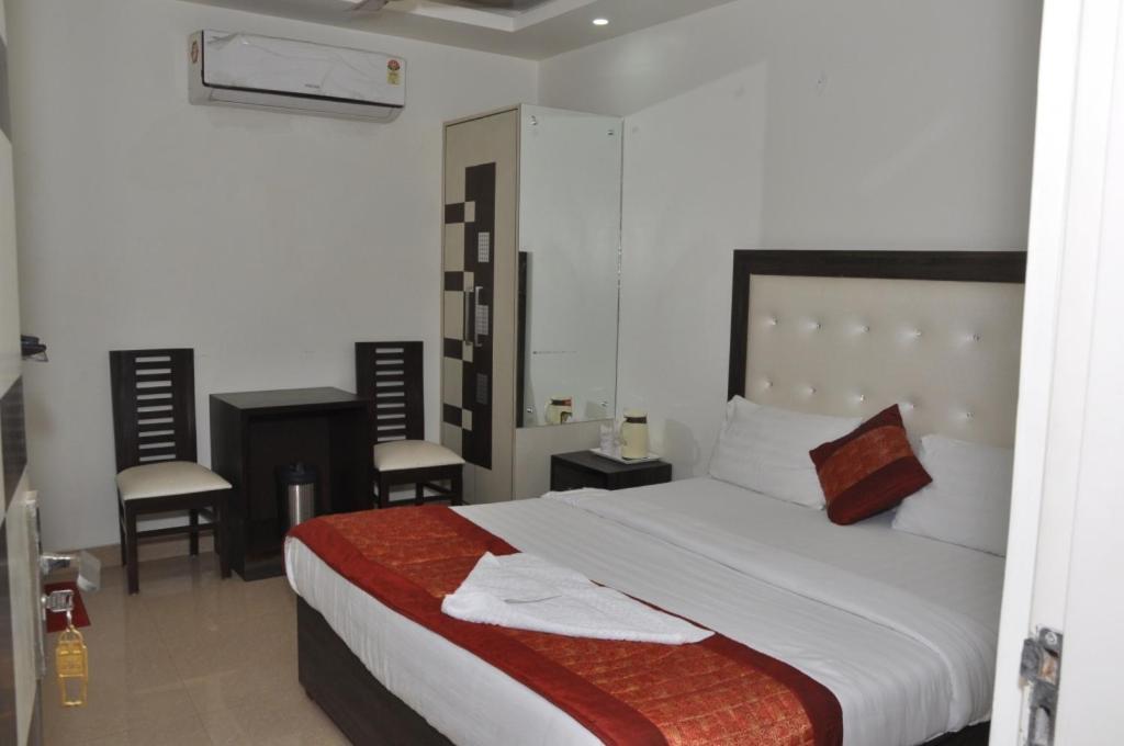 Hotel Al Gulzar Delhi  Eksteriør billede